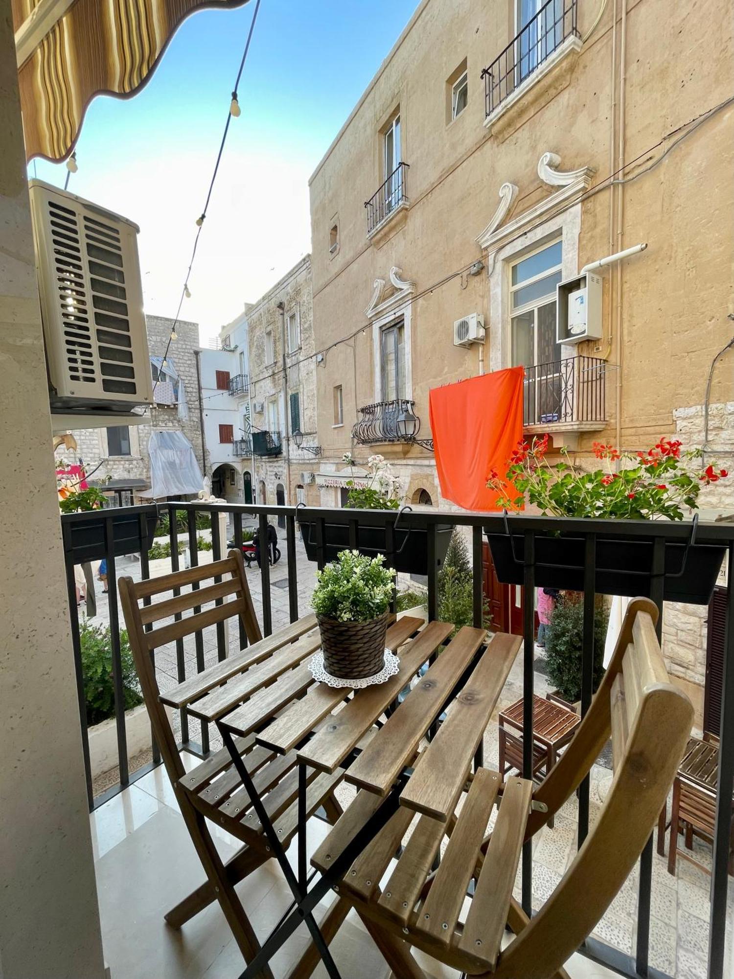 A Casa Di Dora Apartment Bari Luaran gambar